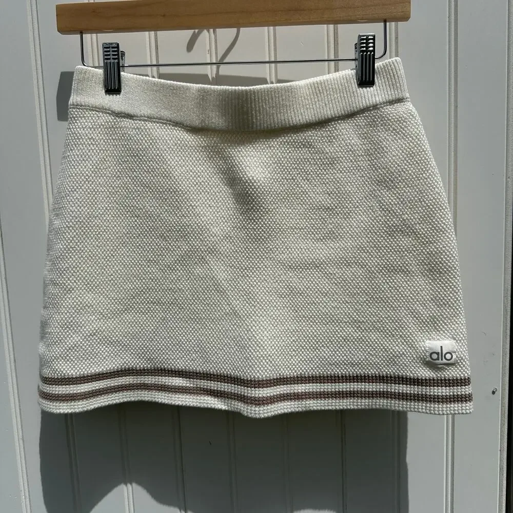 Alo Tennis Club Sweater Knit Skirt Size Small NWOT Ivory / Gravel Hidden Shorts